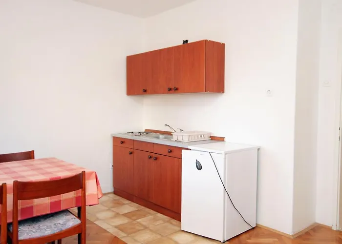5587b * Novi Vinodolski